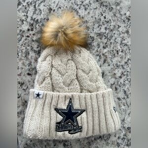Dallas Cowboys Beige Knit Beanie Toboggan with Faux Fur Pom